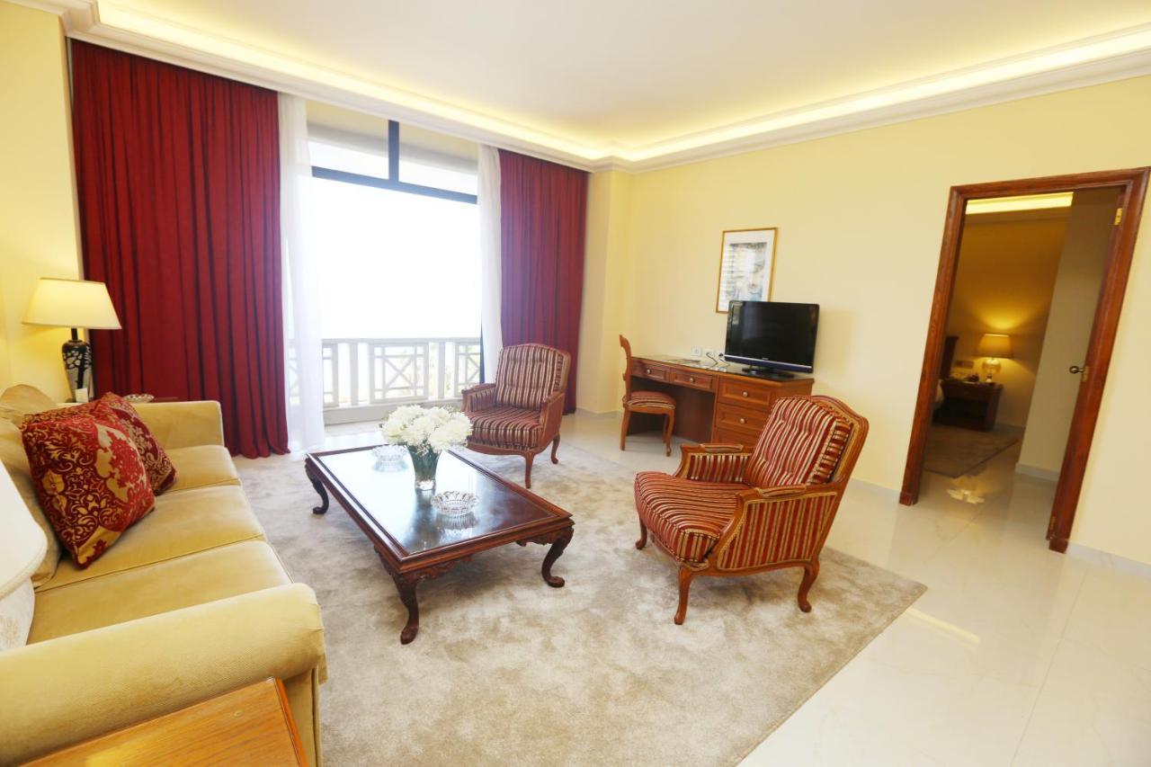 Bayview Hotel Bejrút Kültér fotó